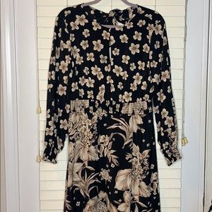 Zara black floral dress with leg slit | Size L